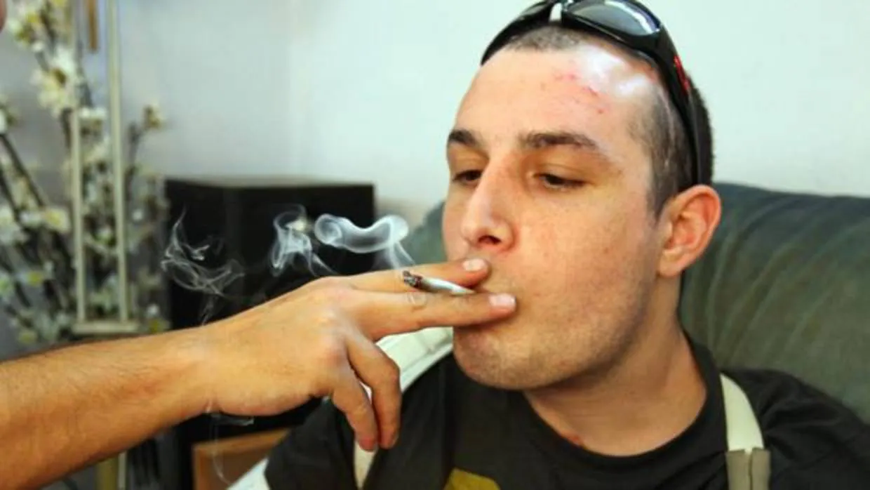 Fumar cannabis es algo arraigado en el País Vasco, dicen las asociaciones de consumidores