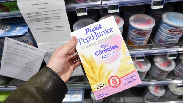 La leche con salmonela de Lactalis siguió vendiéndose en varios supermercados tras su prohibición