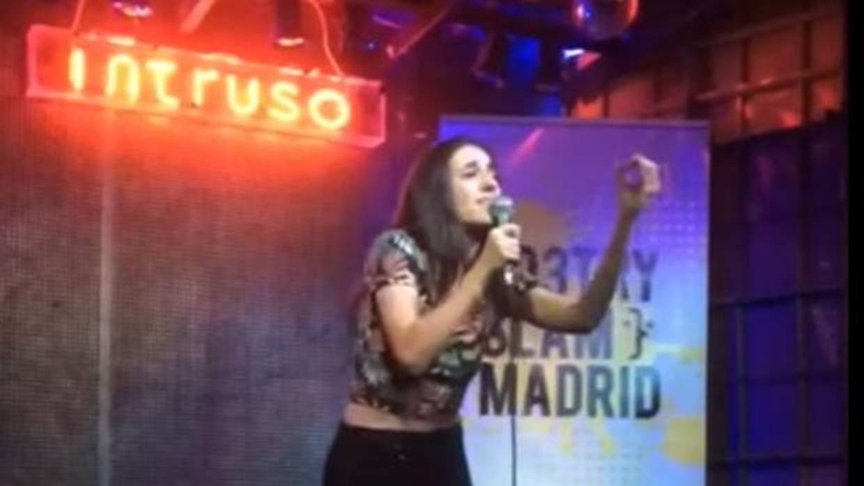 Alejandra Marínez de Miguel hizo un poema feminista a partir de versos de canciones machistas