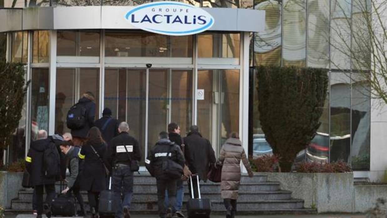 Investigadores acceden a la sede de Lactalis este miércoles