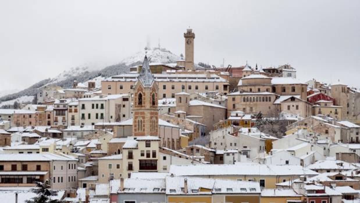 El pasado 5 de febrero, Cuenca y su casco antiguo amanecían así. Volverá a pasar mañana martes y miércoles según las previsiones