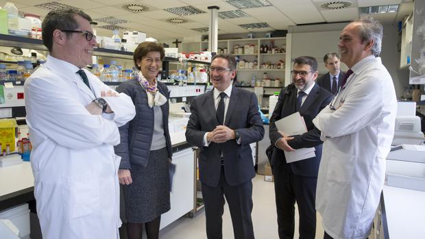 Casi tres millones de euros para buscar la vacuna contra el cáncer hepático