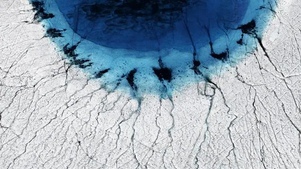 El drenaje súbito y en cadena de lagos en Groenlandia amenaza la estabilidad de la capa de hielo