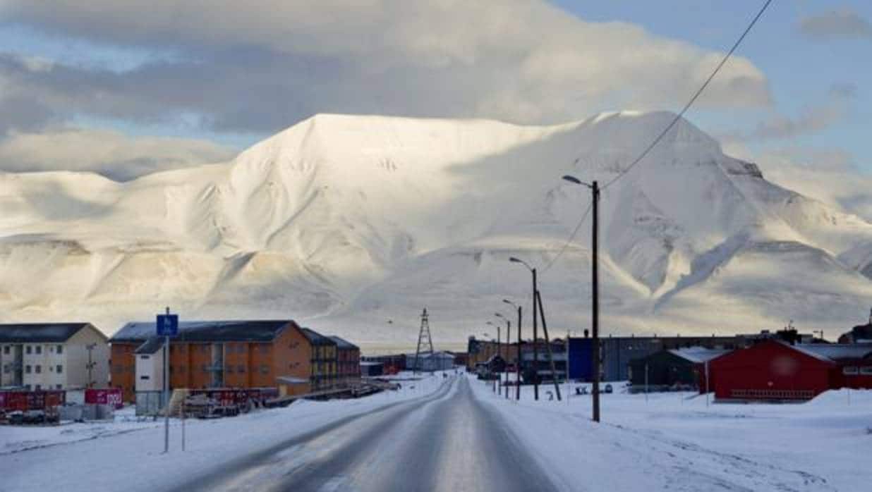 En Longyearbyen, unos de los pueblos más septentrionales del mundo, viven 2.000 personas