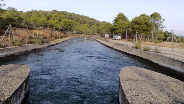 La reserva de agua en los embalses, al 62,4 %, supera ya la de hace un año