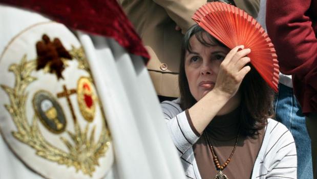 El calor primaveral se instala el martes y el miércoles para irse a partir del Jueves Santo