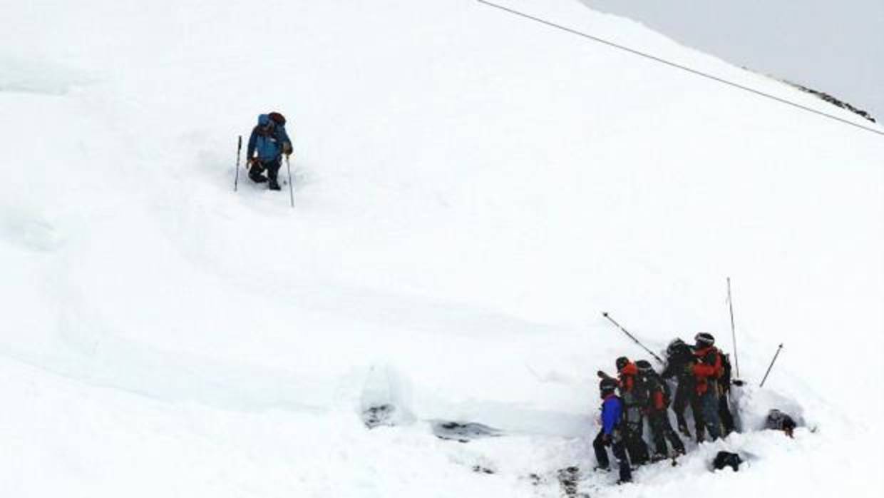 Viento y nevadas copiosas, un cóctel peligroso para loas aludes