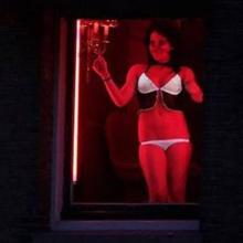 El único burdel gestionado por prostitutas en Ámsterdam está al borde del cierre