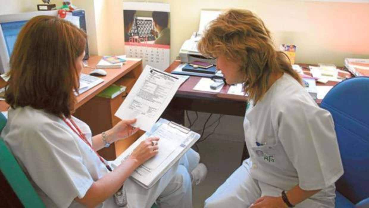 Sanidad velará por que la imagen de las enfermeras no sea menospreciada