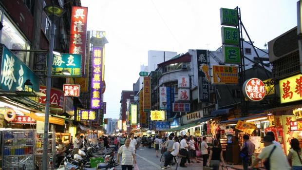 Taiwán propone cortes de luz por las noches para aumentar la natalidad