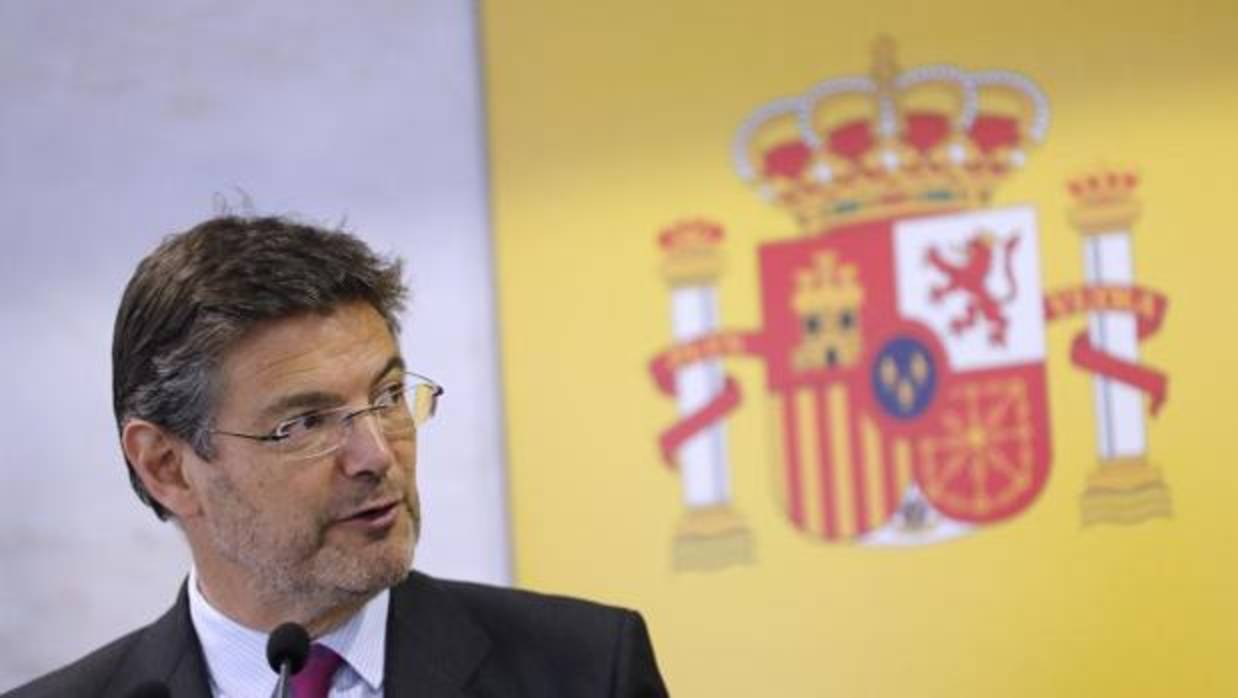 El ministro de Justicia, Rafael Catalá, ha encargado la revisión de los delitos sexuales en el Código Penal