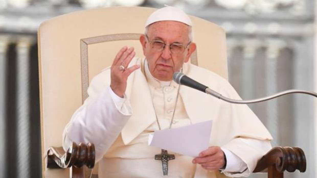 El Vaticano invita a «votar con la cartera» frente a los abusos de las oligarquías financieras internacionales