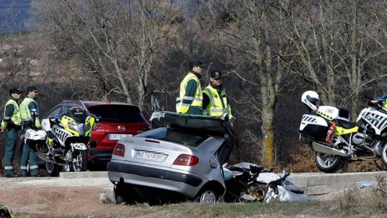 En 2017 se produjeron en España un millar de accidentes mortales en vías interurbanas