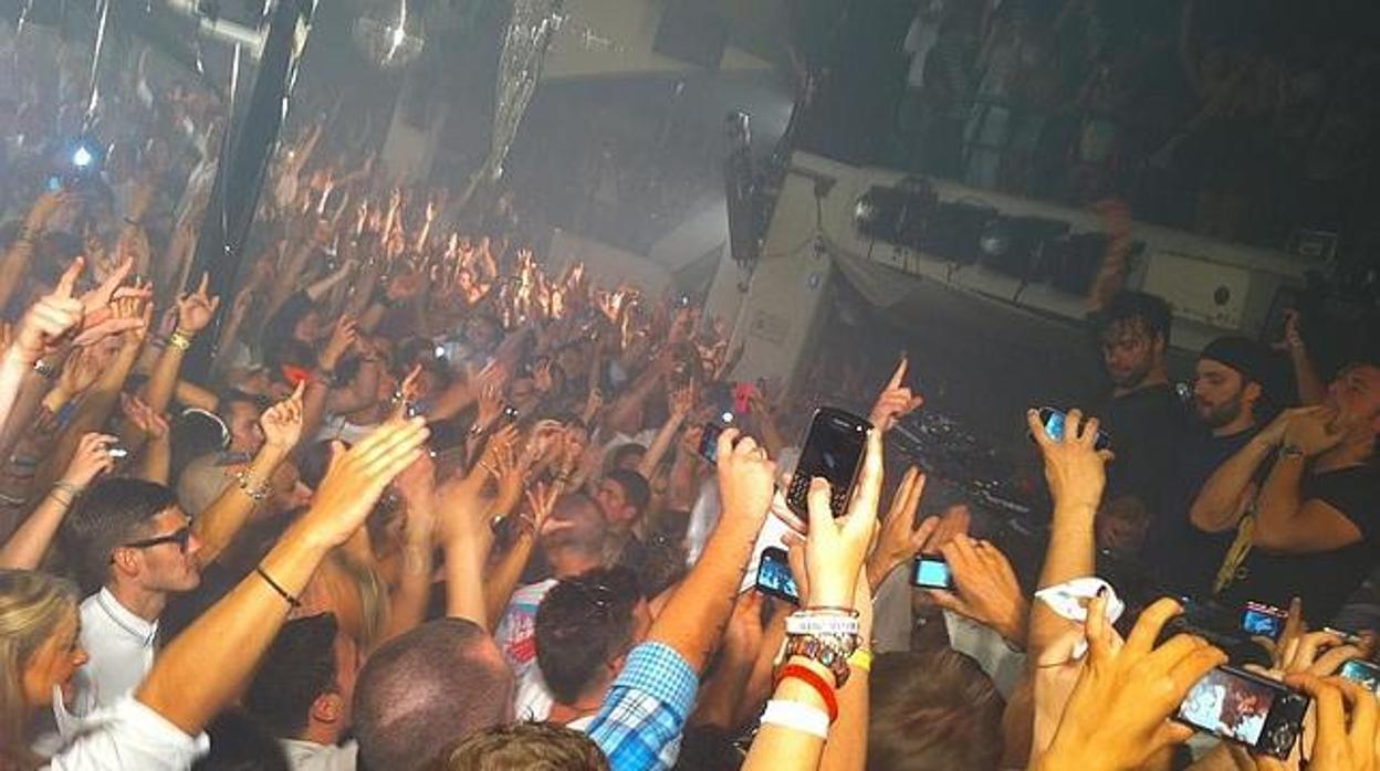 Imagen de archivo de una fiesta en Ibiza