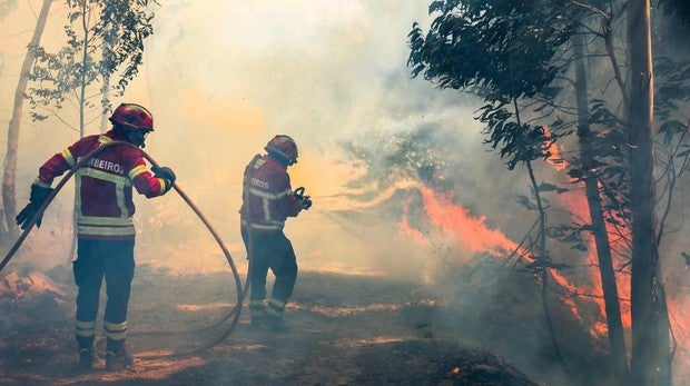 El incendio del Algarve, «dominado» ocho días después