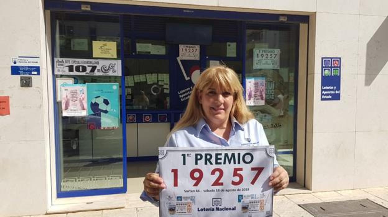 Una lotera de Málaga guarda un décimo premiado con 60.000 euros a un cliente que no lo pagó