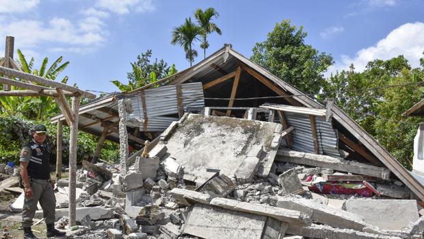 Al menos 557 los muertos en la isla indonesia de Lombok por varios seísmos