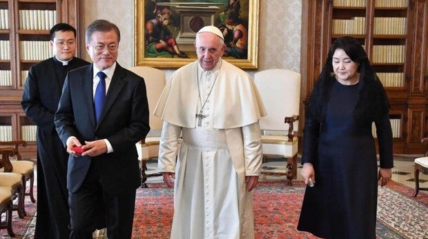 El Papa está dispuesto a viajar a Corea del Norte si recibe una invitación oficial