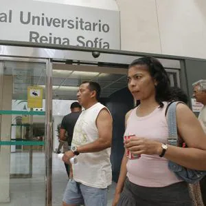 Los inmigrantes irregulares podrán disfrutar en España de la sanidad universal