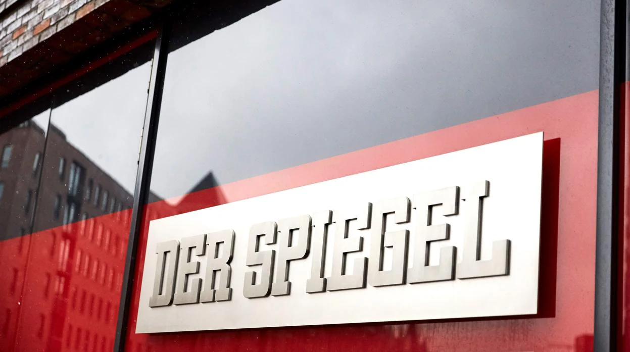 Imagen de archivo que muestra un cartel con el nombre de la revista alemana «Der Spiegel»'