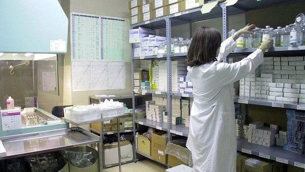 Sanidad reconoce que falta un medicamento esencial para tratar la leucemia