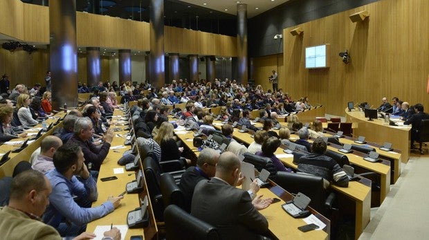 Políticos, profesionales y afectados exigen un Plan Nacional contra el Suicidio al próximo Gobierno