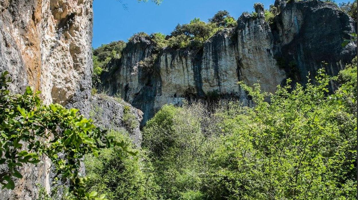 Muere un escalador al precipitarse en el cañón del río Ubagua, en Navarra