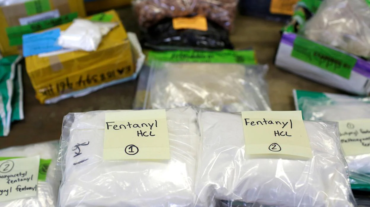 El fentanilo es un opiáceo sintético que es decenas de veces más potente que la heroína