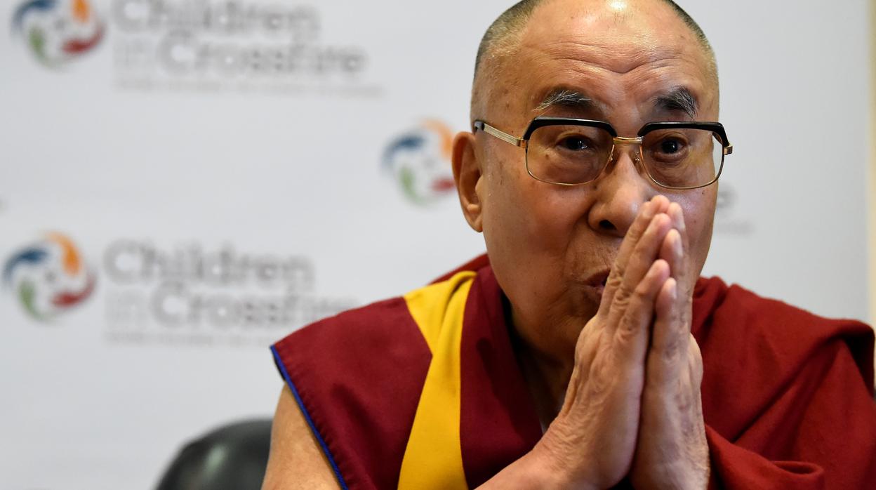 El Dalai Lama, ingresado por una infección pulmonar