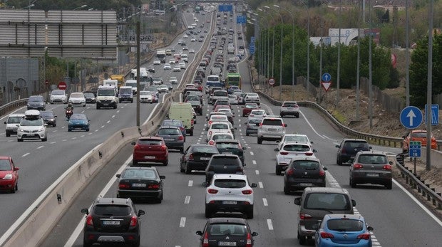 Estas son las peores horas (y zonas) para volver en coche tras la Semana Santa