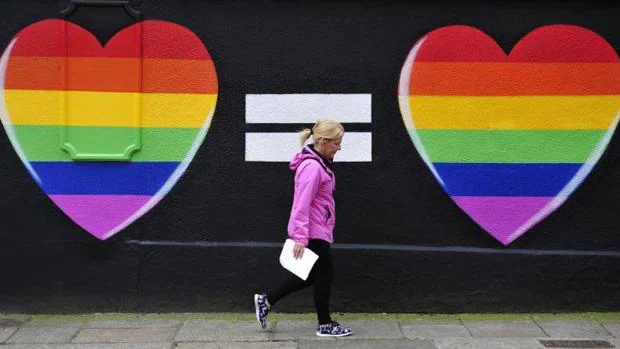 Ecuador aprueba el matrimonio homosexual