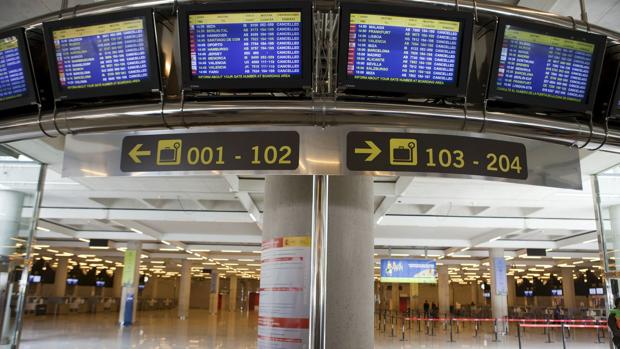 Una empleada del aeropuerto de Palma denuncia que fue retenida por un guardia civil por hablarle en catalán