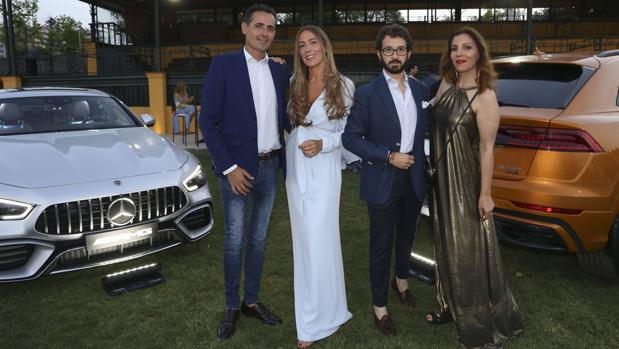 En imágenes, todos los invitados a la fiesta «Cars, Magic & Music» de ABC de Sevilla (II)