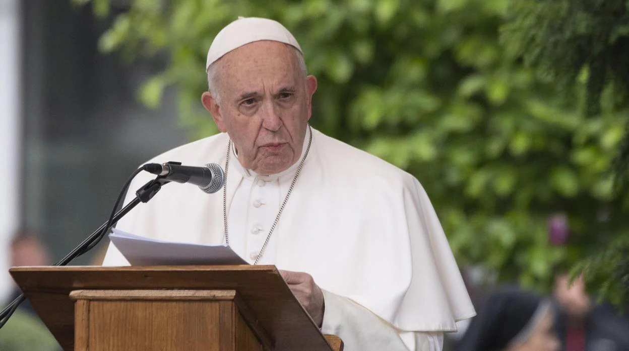 El pontífice ha animado a rezar por los inmigrantes