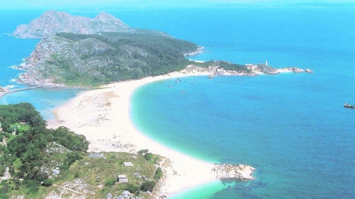 Estas son las playas españolas donde está prohibido fumar