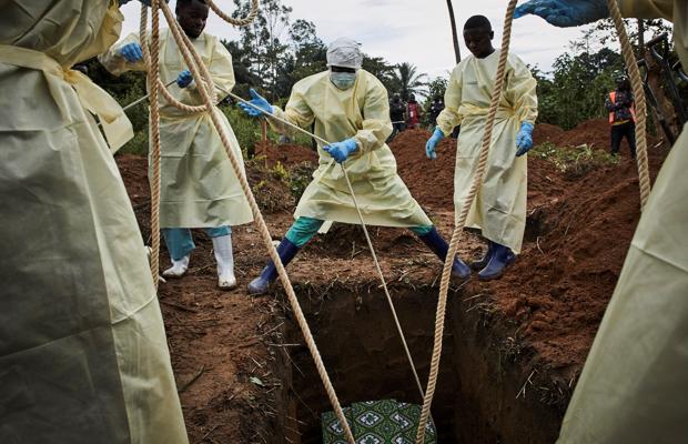 Médicos sin Fronteras alerta de que la epidemia de ébola sigue sin control en la República Democrática del Congo