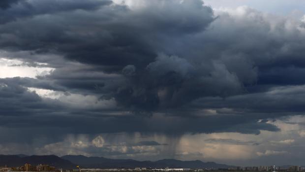 Mallorca, en alerta roja por las lluvias torrenciales