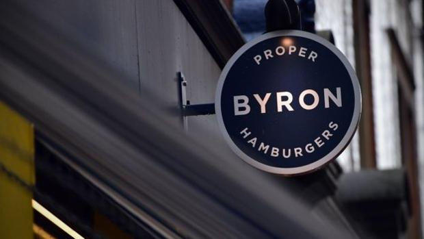 Una familia pierde a su hijo por una reacción alérgica y exige un cambio en la Ley de Reino Unido