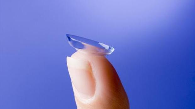 Sanidad retira varios lotes de lentillas que pueden causar abrasión de la córnea