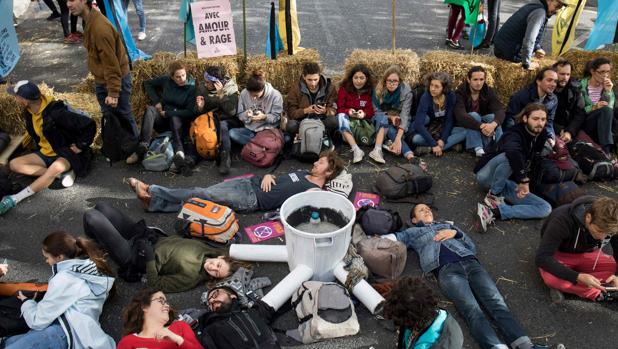 Más de 250 detenidos por las protestas de Extinction Rebellion en Londres