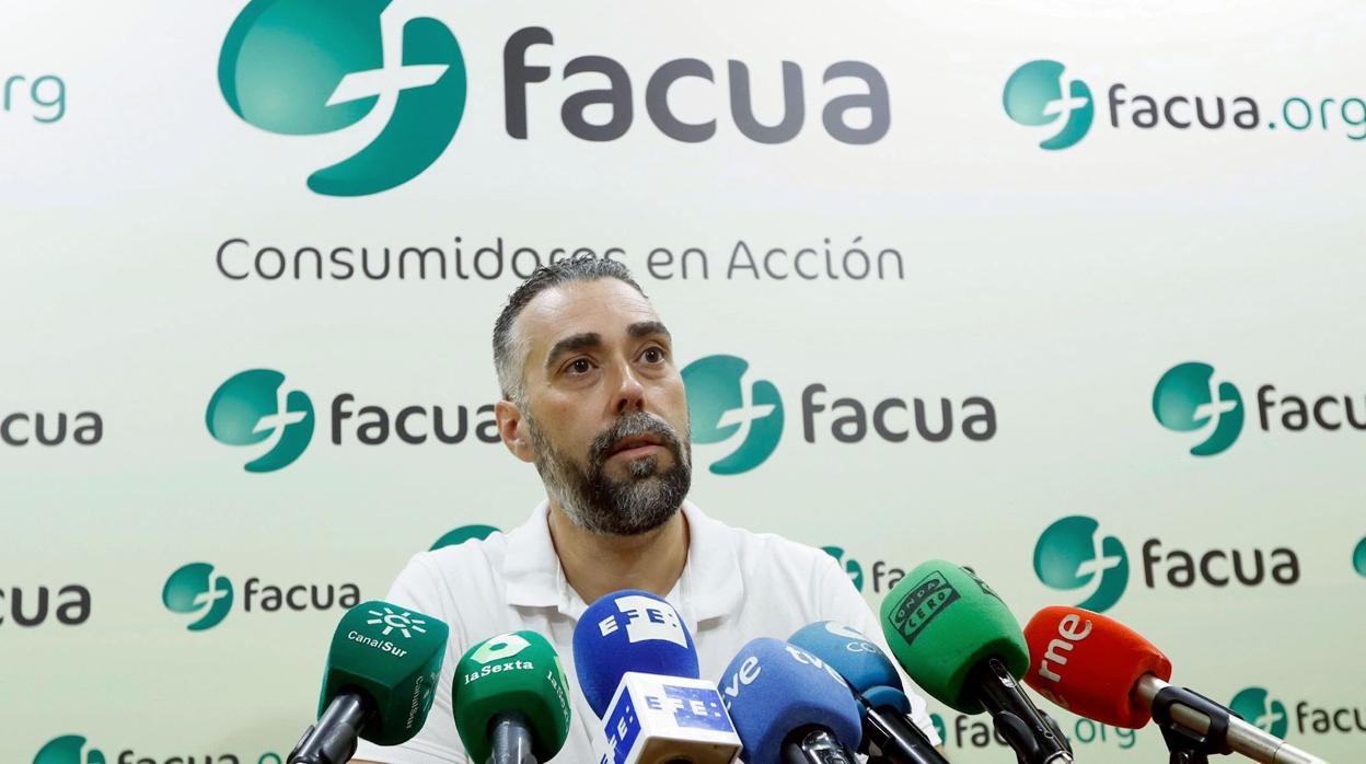 El portavoz de FACUA-Consumidores en Acción, Rubén Sánchez
