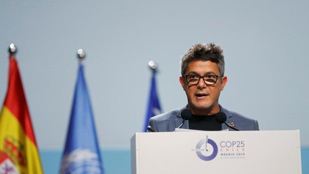 Alejandro Sanz anuncia en la Cumbre del Clima que reducirá la huella de carbono de sus conciertos