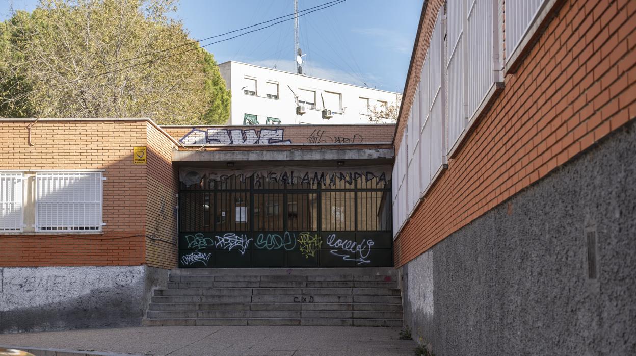 Aumentan las quejas de docentes catalanes por «abuso de poder» de los equipos directivos