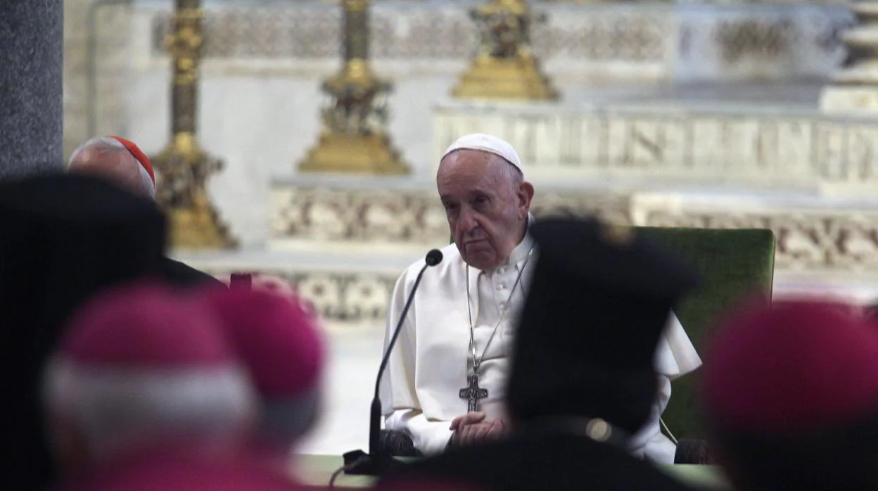 El Papa Francisco durante la conferencia «Mediterráneo: frontera de paz»