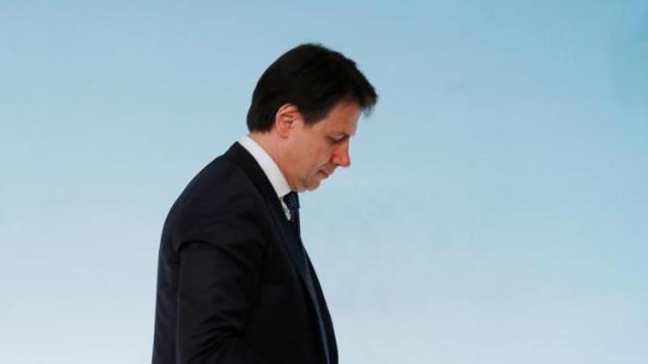 Conte avisa a la población italiana: «Lo peor está por llegar»