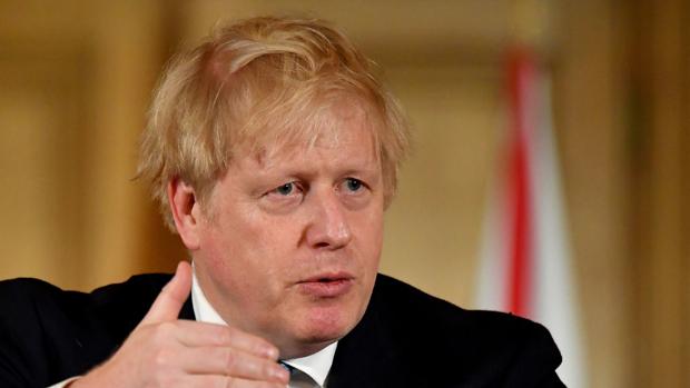 Johnson anuncia que ya hay un británico con coronavirus participando en el ensayo de un nuevo medicamento