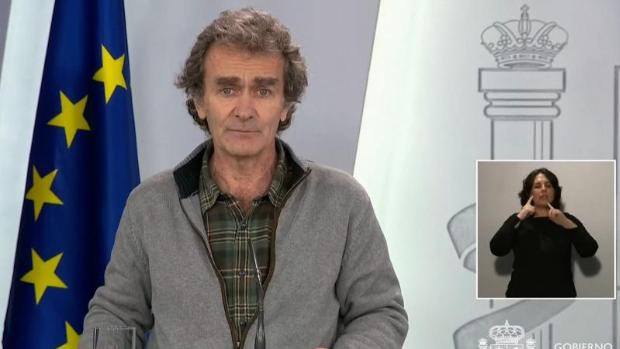 Simón: «El número de pacientes en la UCI se reduce progresivamente frente al total de hospitalizados»