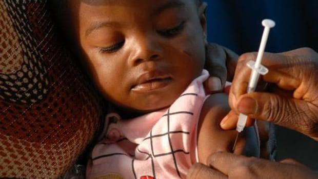 Ochenta millones de niños podrían morir al suspenderse la vacunación por el confinamiento