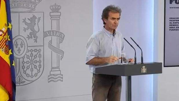 Fernando Simón, sobre el verano: «No hay que tener miedo, pero sí respeto»