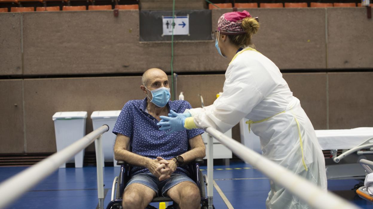 Xavier García en el Servicio de Medicina Física y de Rehabilitación del Hospital Vall d’Hebron de Barcelona